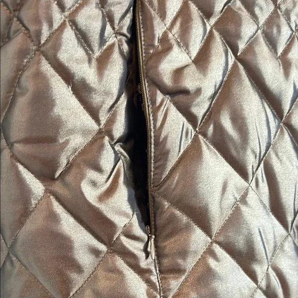 Chic Bronze/Gold Quilted Puffer Coat with Faux Fur Hood - Picture 7 of 11